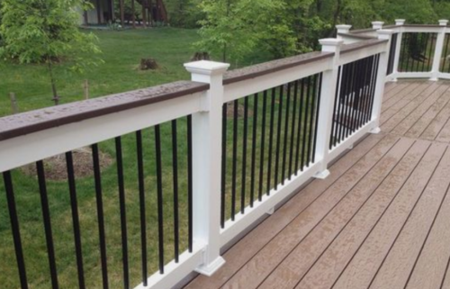 Tuxedo Style Deck Railing Straight